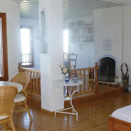Дом отдыха With A Fireplace 01 Афиссос
