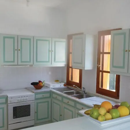 With A Fireplace 01 Дом отдыха Афиссос